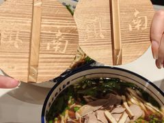 -镇南锅盖面馆(解放路店)