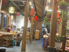-有一锅·野生菌黑山羊腊排骨火锅(古城北门店)