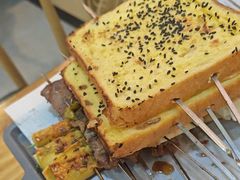 -亿牌牌东北烧烤(怀特店)