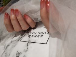 -悦指间美甲美睫
