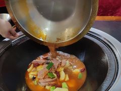 -老刘生态大鱼坊铁锅炖鱼(赛马场店)