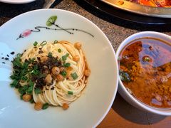 -小天鹅火锅·一线江景洪鼎旗舰店(洪崖洞店)