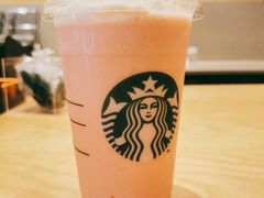 -星巴克(成都市中海右岸环宇坊店)