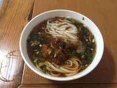 -矮子粉店1985·长沙米粉(湘春路店)