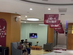 -雅悦齿科(顾村公园店)