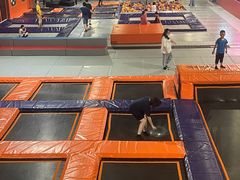 -VFSC极限蹦床主题公园(乐园道彩悦城阳光店)