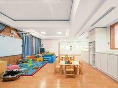 -英伦凯贝国际婴幼儿托育中心(雍湖湾店)