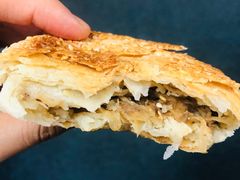 萝卜丝烧饼-朱记小郑酥烧饼(建康路店)