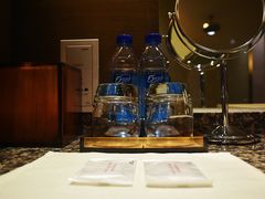 -上海外滩茂悦大酒店