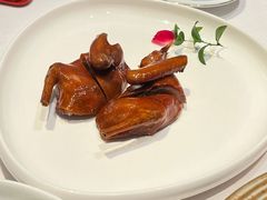港式烤乳鸭-东富酒家(龙湖西溪天街店)