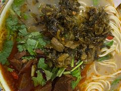 -金杨拉面王小吃面馆·牛三宝面·红烧牛肉粉
