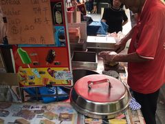 -詹爷爷乌节路街头冰淇淋