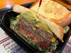 -The Habit Burger Grill 哈比特汉堡(复兴soho店)