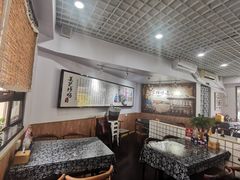 -八两八金·莱芜特色炒鸡(市南漳浦路店)