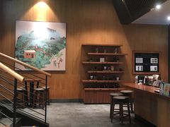 大堂-星巴克(武汉金色港湾店)