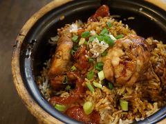 瓦煲鸡饭-马来西亚美食街