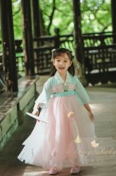 -爱你宝贝孕婴亲子摄影美学馆(绍兴店)