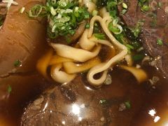 -天下三绝 牛肉面/红酒