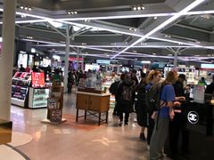 -日上免税店(三径路t3店)