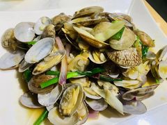 -四川小胡子海鲜(丁村万人海鲜广场店)