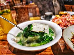 小白菜豆腐汤-老滇山寨•云南特色菜•地方菜•民族风情歌舞表演(金碧店)