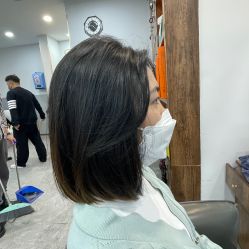 -艺格造型染发烫发