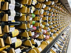 -家乐福(四元桥购物中心店)