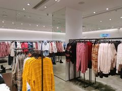 -URBAN REVIVO(青特万达广场店)