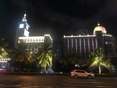 -万绿园