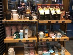 零售区-星巴克臻选(北京世贸天阶店)