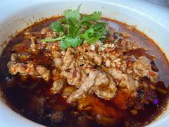 十二道锋味水煮牛肉-盛世盐帮·自贡特色(总店)
