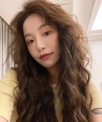 -东秀护肤造型