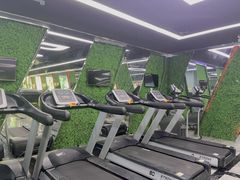 -宝德龙游泳健身