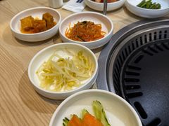 -汉城韩国烧烤火锅(官也街店)