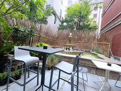 -潮一不贰·法式甜品·生日蛋糕·西式简餐(外滩店)