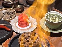 -包整·丝娃娃(一览甲秀楼风景店)