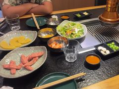 -臻牛烤肉