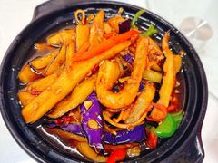 咸鱼茄子煲-双月饭店·20年老字号(新村店)