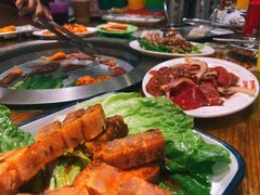 招牌牛肉-三肥两瘦烤肉(鹿城店)