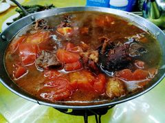 -明月食府(二区干二路店)