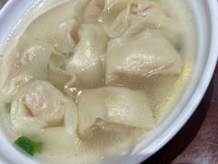 刀鱼馄饨-老半斋(福州路店)