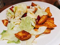 包包菜炒馕-疆里疆外·和田烤肉·清真