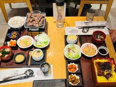 -味太助·银饭食堂(中华城店)
