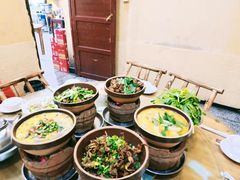 -麻伊伏土菜馆(朗州路店)