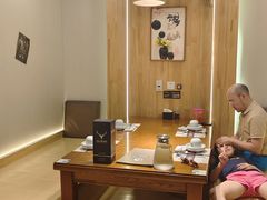 -青瓦餐厅·生鱼片·韩园烤肉(西塔店)