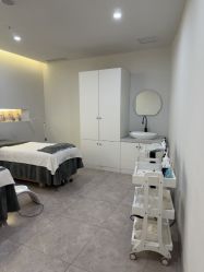 -VE专注问题肌·赛诺龙&科学美肤中心