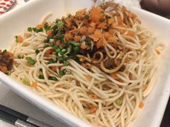风味热干面-亢龙太子酒轩(东湖店)