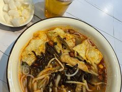 -丽丽三鲜螺蛳粉(田林路店)