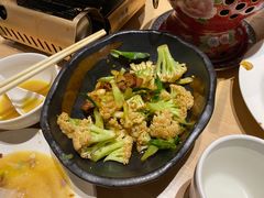 -关东小磨东北菜(上海长风大悦城店)
