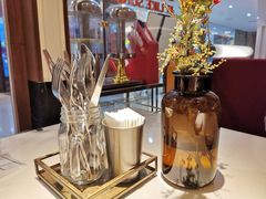 -阿妮叶李(光谷世界城店)